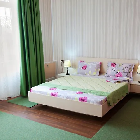 호텔 La Gil 부쿠레슈티