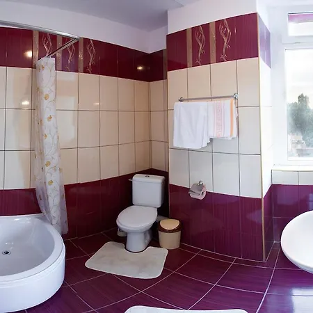 מלון La Gil 3*